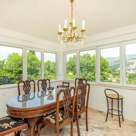 Art Delux **** Apartamento *