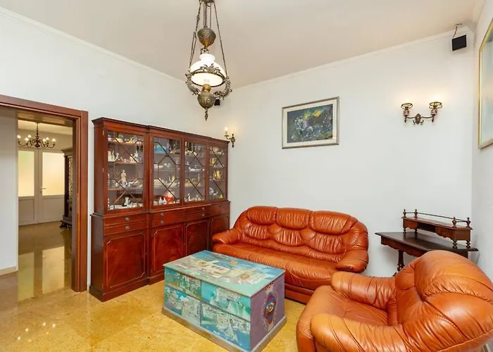 Art Delux **** * 杜布罗夫尼克