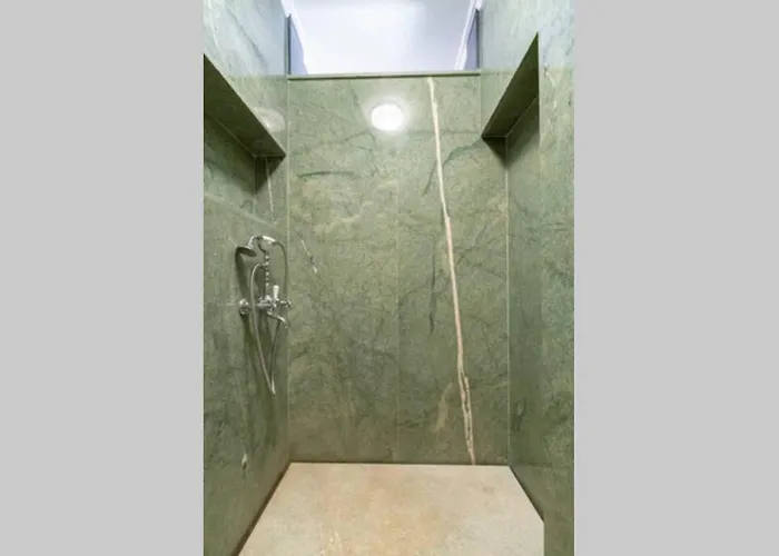 Art Delux **** * 杜布罗夫尼克